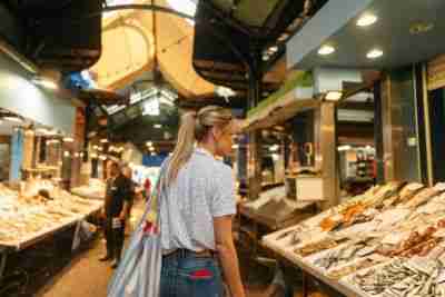 fish market lady