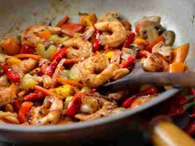 Kung Pau Shrimp with Cashews and Peppers